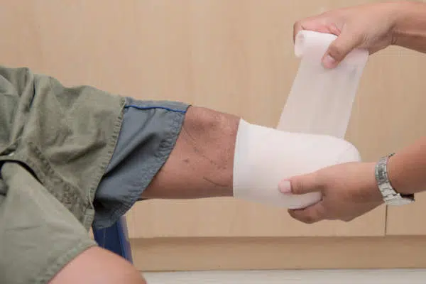 Unterschenkelamputation wird behandelt