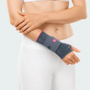 Manumed active Komfort-Handgelenkbandage mit Stabilisierungsstab